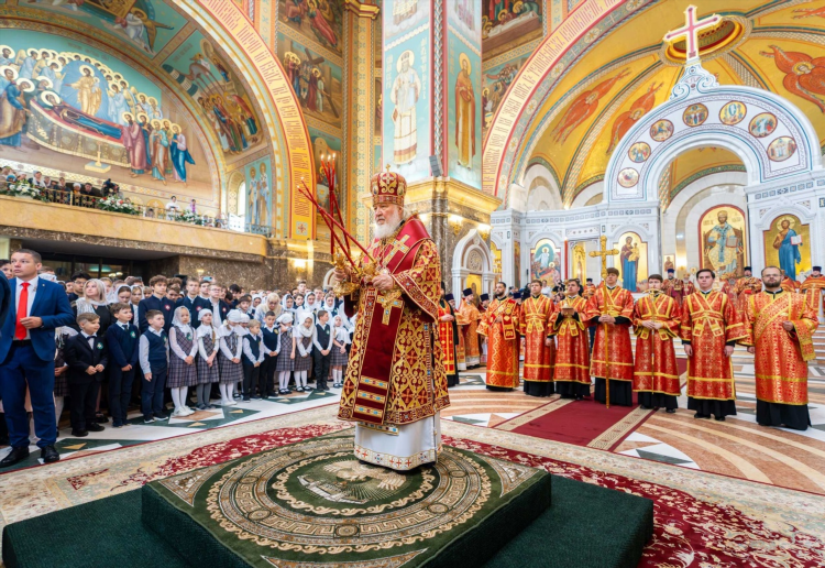 Калининград храм христа спасителя расписание богослужений