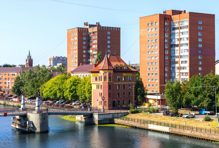 Сколько километров до калининграда от москвы